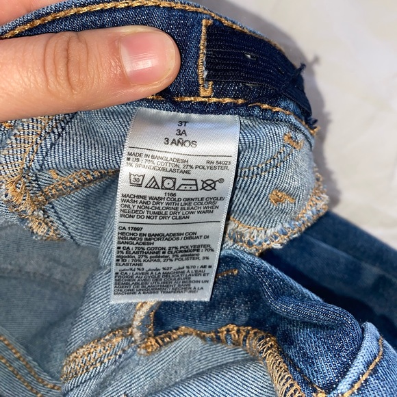 Bundle 4 pairs of toddler jeans ❤️ - Picture 4 of 15